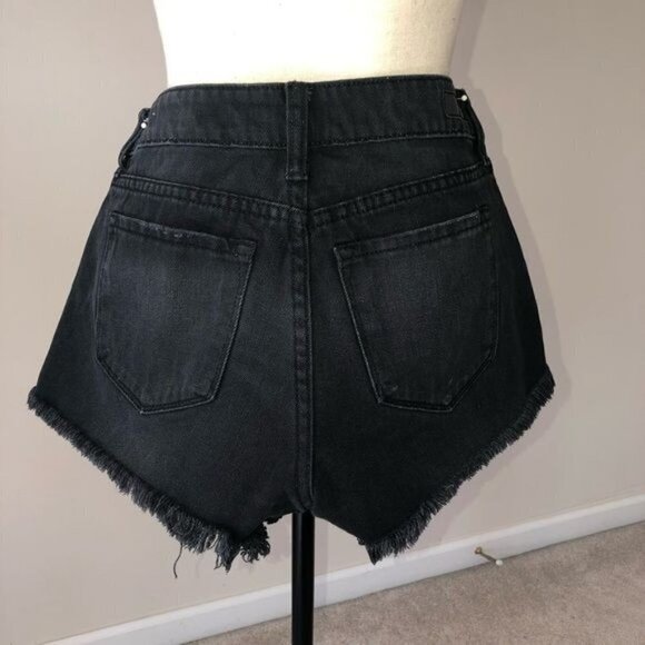 BP Jean Shorts Size 26 Black Distressed Denim Boho Beach Festival Cut Off Frayed - Picture 10 of 11